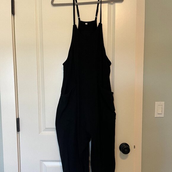 Black Jumpsuit | Great for maternity or postpartum | Size L - Picture 1 of 2